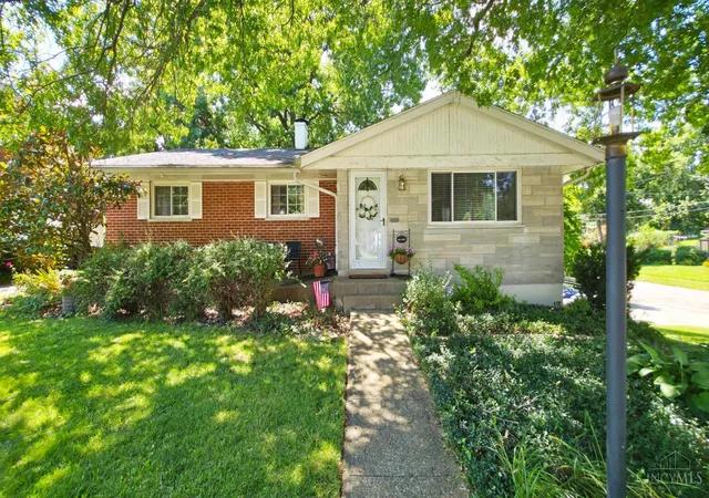 Photo 1 of Sale Pending at 5615 Sprucewood Dr, Green Twp, OH 45239 | MLS# 1890253 | Listing updated on 2026-08-14