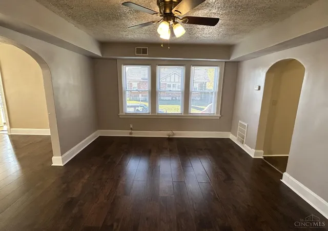Photo 4 of House for sale at 1802 Lawn Ave, Cincinnati, OH 45237 | MLS# 1890205 | Listing updated on 2026-08-27