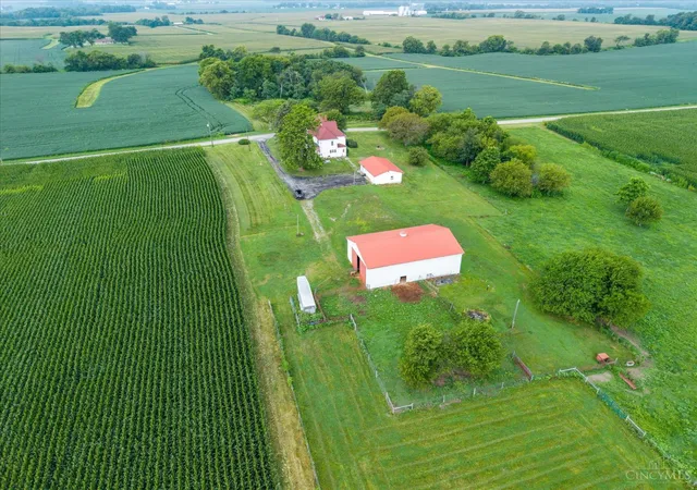 Photo 3 of Single family home for sale at 10630 Jones Rd, Hillsboro, OH 45133 | MLS# 1890043 | Listing updated on 2026-09-04