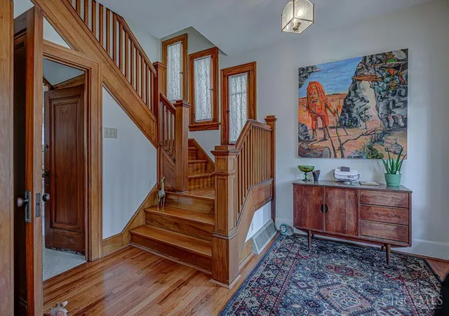 Photo 3 of Sale Pending at 839 Suire Ave, Cincinnati, OH 45205 | MLS# 1890167 | Listing updated on 2026-08-16