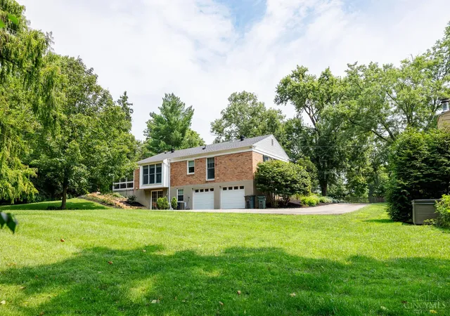 47th image of 100 Fieldstone Dr, Terrace Park, OH 45174 | MLS# 1890123