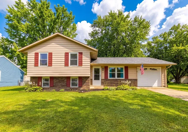 Photo 1 of Single family home for sale at 1491 Rolling Knoll Dr, Goshen Twp, OH 45140 | MLS# 1888662 | Listing updated on 2026-09-15