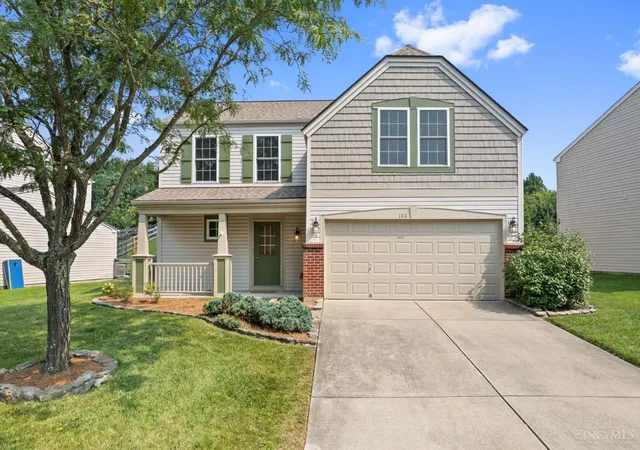 Photo 2 of Single family home for sale at 102 Lights Pointe Ct, Ohio Twp, OH 45157 | MLS# 1890081 | Listing updated on 2026-08-21