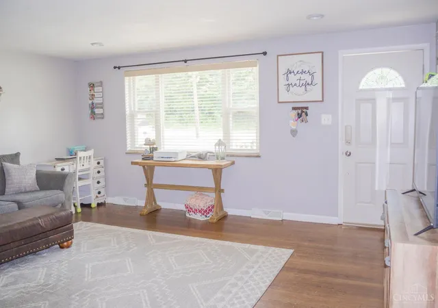 5th image of 3237 Jenny Lind Rd, Amelia, OH 45102 | MLS# 1890320