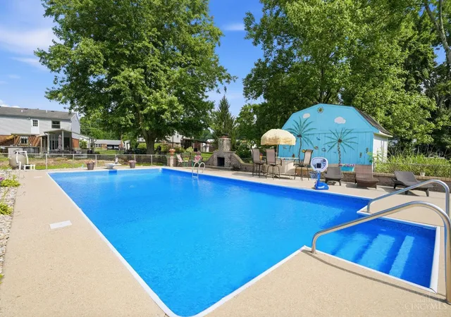 2nd image of 5855 Winchester Dr, Milford, OH 45150 | MLS# 1890293