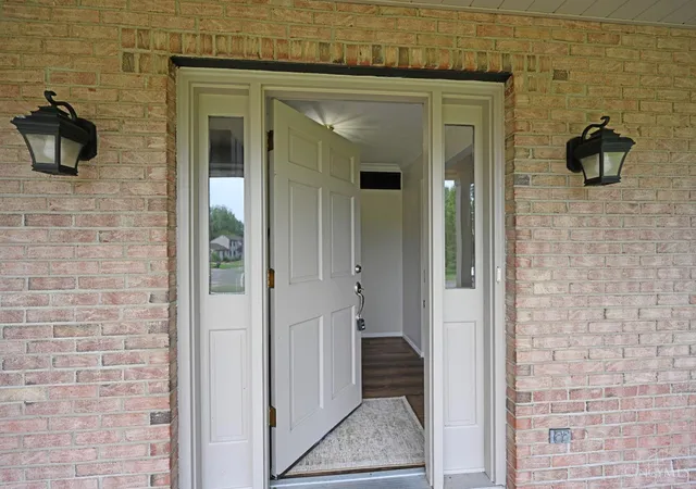 3rd image of 10174 Amberwood Ct, West Chester, OH 45241 | MLS# 1890236