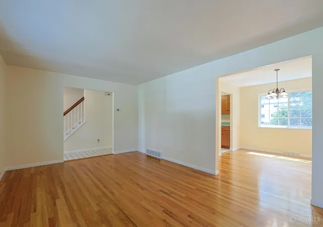 Photo 4 of Single family home for sale at 6993 E Galbraith Rd, Cincinnati, OH 45243 | MLS# 1890353 | Listing updated on 2026-09-05