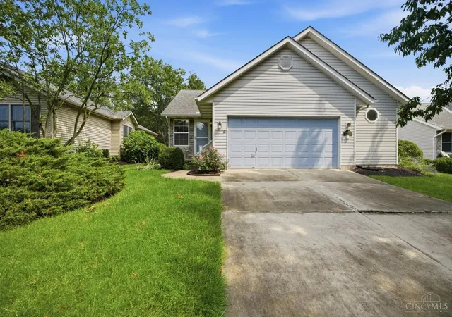 Photo 3 of Single family home for sale at 4479 Pond Meadows Ct, Mason, OH 45040 | MLS# 1890349 | Listing updated on 2026-10-09