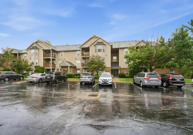 2nd image of 4941 N Arbor Woods Ct #203, Green Twp, OH 45248 | MLS# 1890379