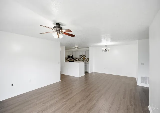 2nd image of 8171 Autumn Woods Ln #103, West Chester, OH 45069 | MLS# 1890015
