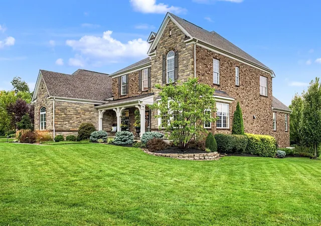 Photo 2 of Single family home for sale at 6240 Stagecoach Way, Liberty Twp, OH 45011 | MLS# 1890312 | Listing updated on 2026-09-04
