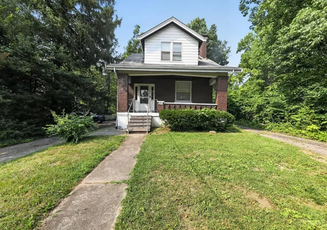 Photo 1 of Sale Pending at 2874 Montana Ave, Cincinnati, OH 45211 | MLS# 1887987 | Listing updated on 2026-08-19