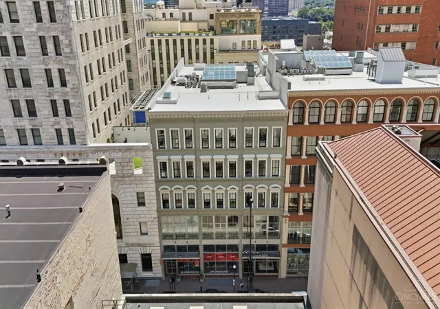 Photo 2 of Sale Pending at 15 W 4th Street #202, Cincinnati, OH 45202 | MLS# 1888529 | Listing updated on 2026-08-18