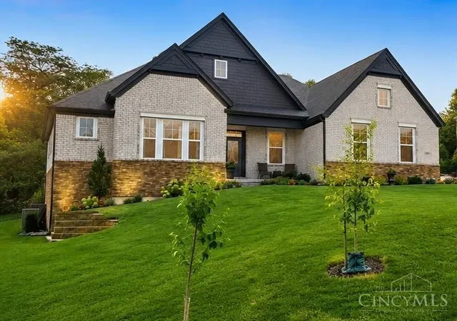 1st image of 8858 Old Farm Dr, West Chester, OH 45069 | MLS# 1890334