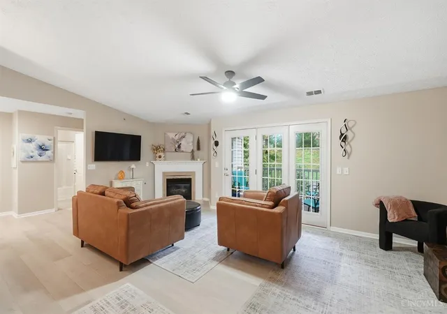 3rd image of 5449 Michelles Oak Ct #I, Green Twp, OH 45248 | MLS# 1888284