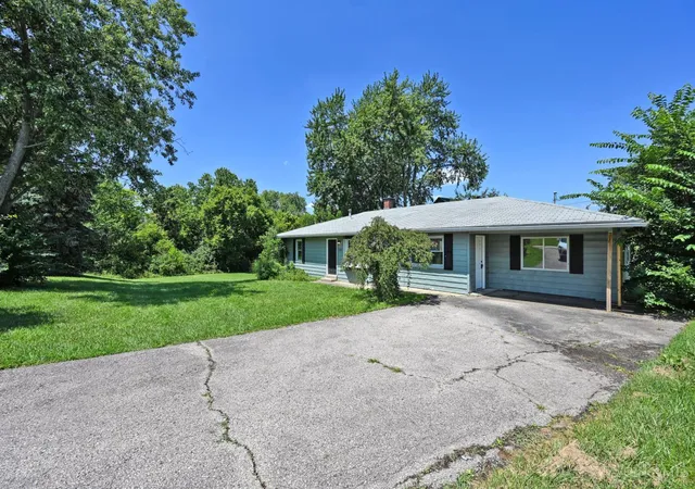 Photo 2 of Single family home for sale at 3760 Pennyroyal Rd, Franklin, OH 45005 | MLS# 1890446 | Listing updated on 2026-08-13
