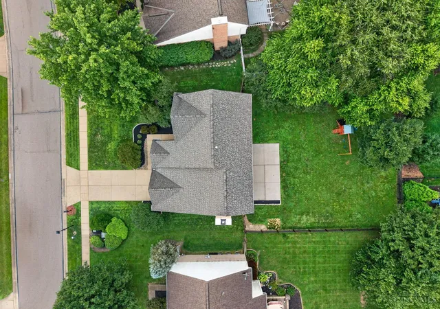41st image of 10203 Meadowknoll Dr, Symmes Twp, OH 45140 | MLS# 1890406