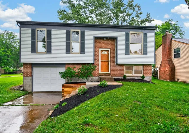 Photo 3 of Single family home for sale at 5801 Patrick Henry Dr, Miami Twp, OH 45150 | MLS# 1890461 | Listing updated on 2026-09-24