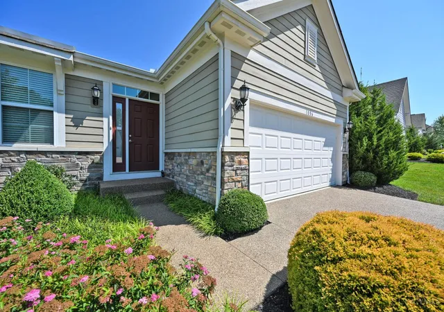 Photo 2 of Single family home for sale at 1006 Chatham Ln, Pierce Twp, OH 45245 | MLS# 1890416 | Listing updated on 2026-09-10