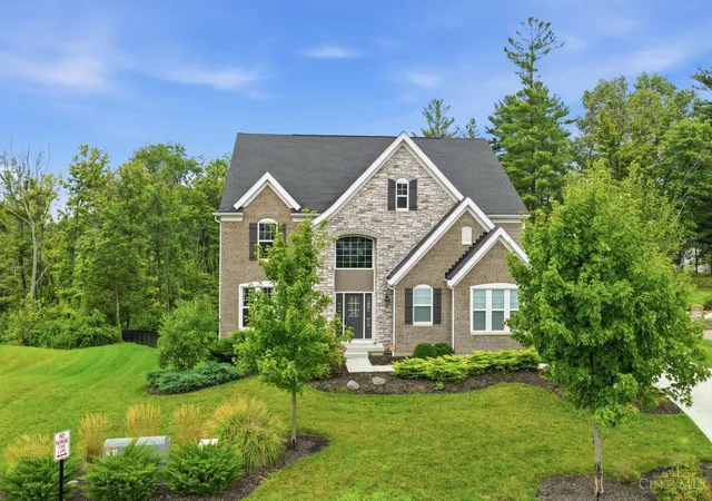Photo 1 of Single family home for sale at 9907 Kensington Ln, Deerfield Twp., OH 45040 | MLS# 1890403 | Listing updated on 2026-08-26