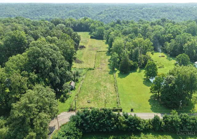 2nd image of 1000 N Nixon Camp Rd, Turtle Creek Twp, OH 45054 | MLS# 1890305