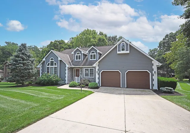 2nd image of 8405 Toddcreek Cir, West Chester, OH 45069 | MLS# 1890413
