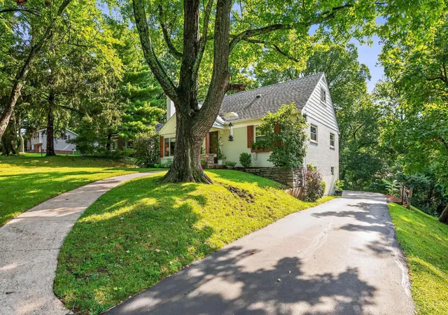 Photo 2 of Sale Pending at 1738 Bloomingdale Ave, Cincinnati, OH 45230 | MLS# 1890493 | Listing updated on 2026-08-16