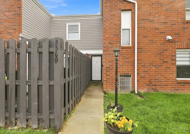 2nd image of 5569 Hummock Rd, Trotwood, OH 45426 | MLS# 1889146