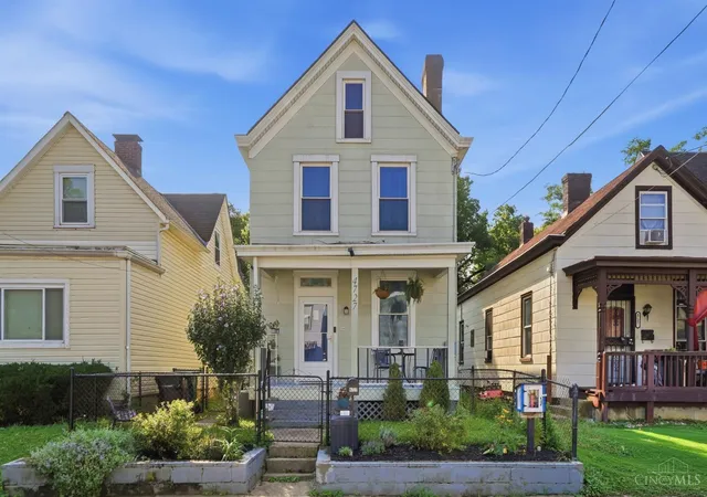 1st image of 4727 Wilmer Ct, Cincinnati, OH 45226 | MLS# 1890520