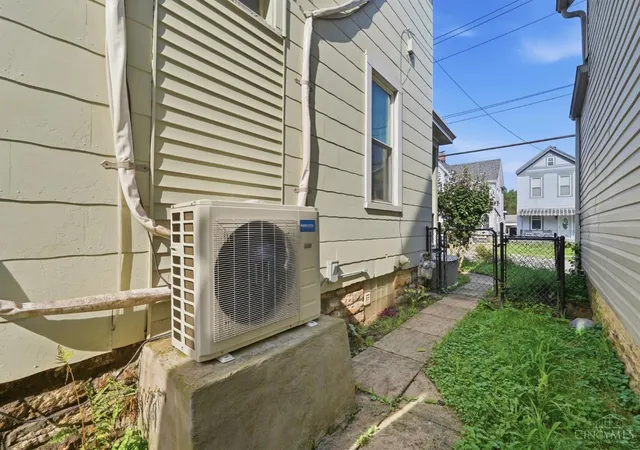 47th image of 4727 Wilmer Ct, Cincinnati, OH 45226 | MLS# 1890520