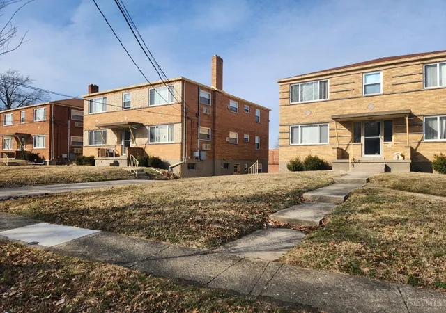 Photo 2 of Sale Pending at 3078 Harry Lee Ln, Colerain Twp, OH 45239 | MLS# 1890525 | Listing updated on 2026-08-17