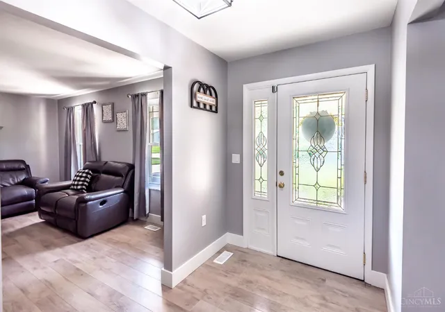 3rd image of 301 Marsha Jeanne, Centerville, OH 45458 | MLS# 1890471