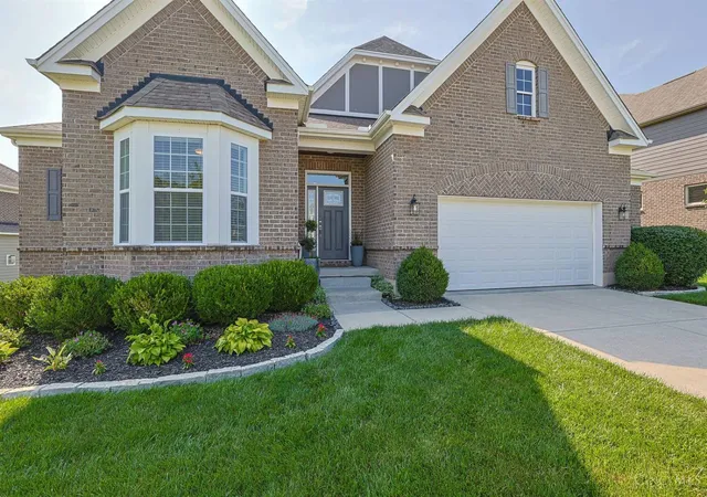 Photo 3 of Sale Pending at 5915 Laurel Run Dr, Liberty Twp, OH 45011 | MLS# 1890560 | Listing updated on 2026-08-20
