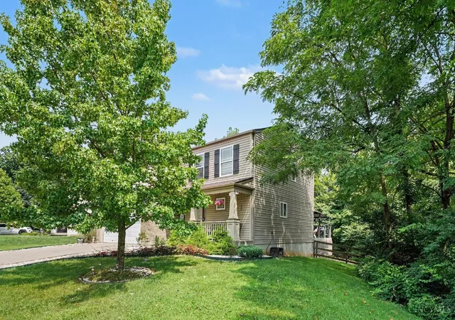 Photo 26 of Sale Pending at 4 Shady Crk Ln, Batavia Twp, OH 45102 | MLS# 1890575 | Listing updated on 2026-08-26