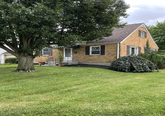 Photo 2 of Single family home for sale at 4501 Ellman Ave, Blue Ash, OH 45242 | MLS# 1888615 | Listing updated on 2026-08-14