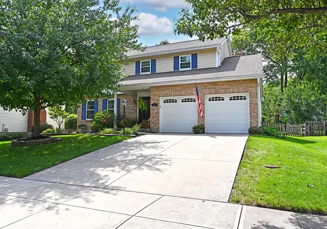 Photo 1 of Sale Pending at 2075 Trailwood Dr, Cincinnati, OH 45230 | MLS# 1890591 | Listing updated on 2026-08-17