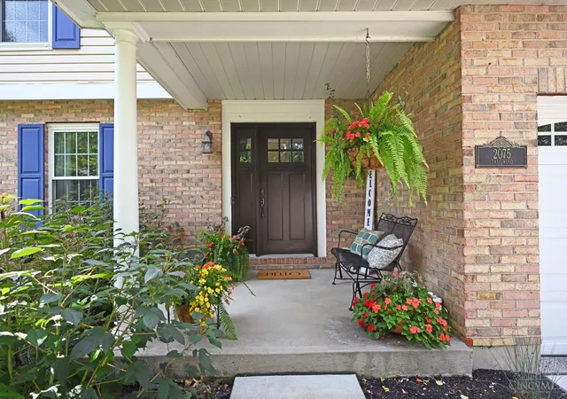 Photo 3 of Sale Pending at 2075 Trailwood Dr, Cincinnati, OH 45230 | MLS# 1890591 | Listing updated on 2026-08-17
