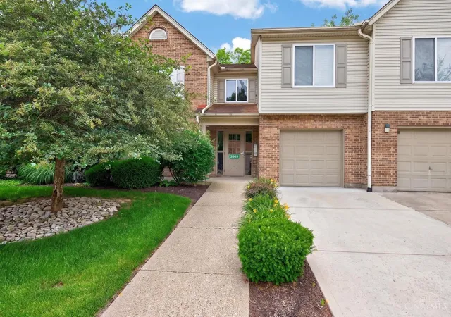 Photo 1 of Condo for sale at 3345 Lindsay Ln #62, Cincinnati, OH 45251 | MLS# 1890602 | Listing updated on 2026-09-06