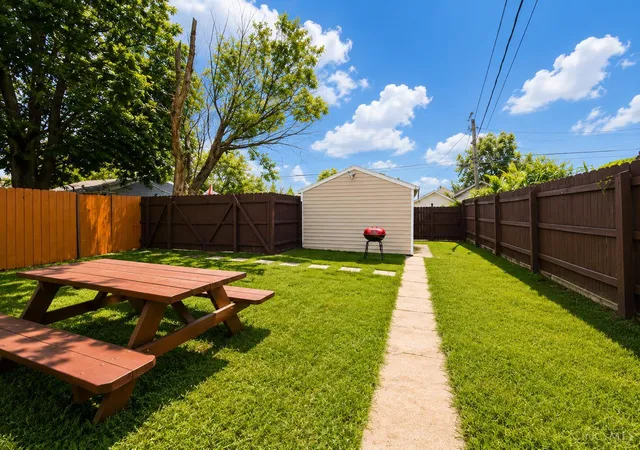 2nd image of 1207 Dayton St, Hamilton, OH 45011 | MLS# 1890569