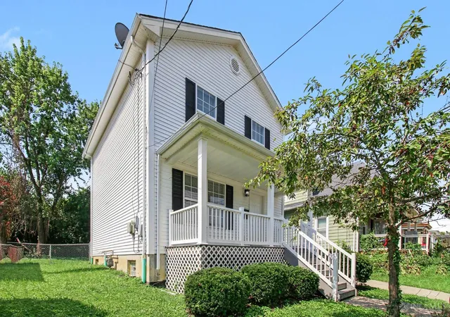 2nd image of 2637 Grover Hill Ave, Cincinnati, OH 45212 | MLS# 1890612
