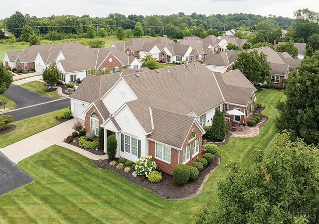2nd image of 2813 Ashton Cir, Fairfield Twp, OH 45011 | MLS# 1890359