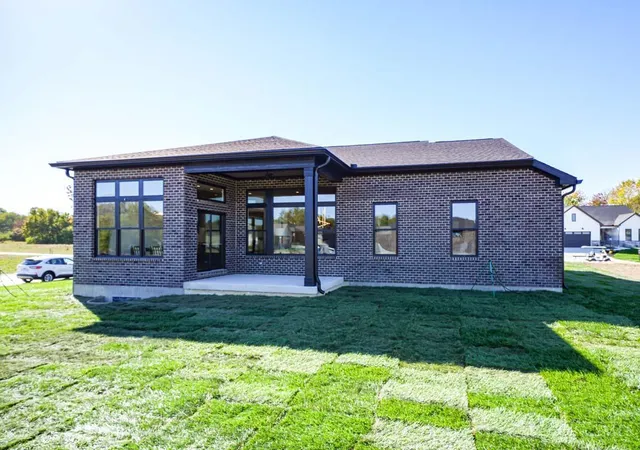 Photo 25 of Single family home for sale at 1214 Normandy Rue, Clearcreek Twp., OH 45458 | MLS# 1890249 | Listing updated on 2026-08-17