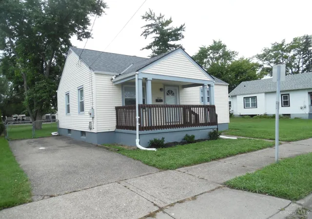 1st image of 1029 Laurel Ave, Hamilton, OH 45015 | MLS# 1889914