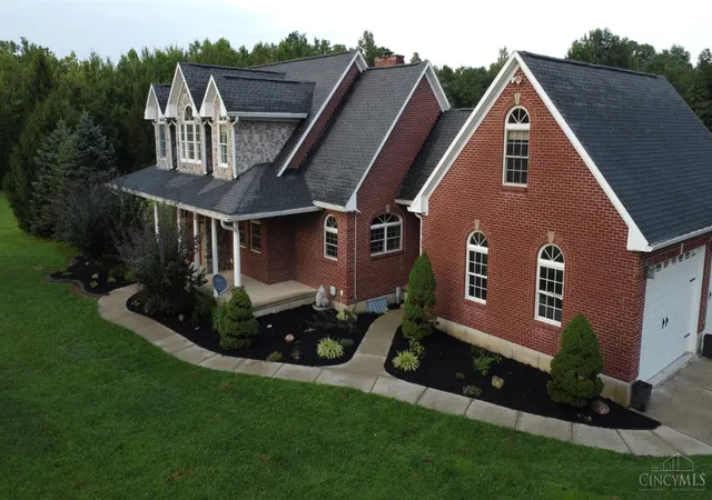Photo 3 of Single family home for sale at 7280 Starkey Clevenger Rd, Harlan Twp, OH 45107 | MLS# 1890321 | Listing updated on 2026-09-09