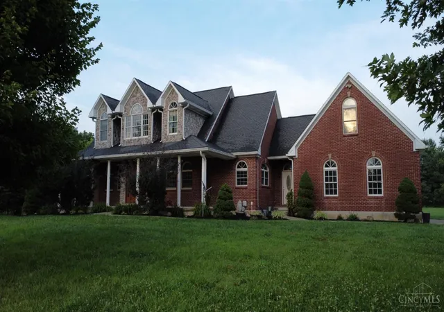 Photo 3 of Single family home for sale at 7280 Starkey Clevenger Rd, Harlan Twp, OH 45107 | MLS# 1890321 | Listing updated on 2026-10-19
