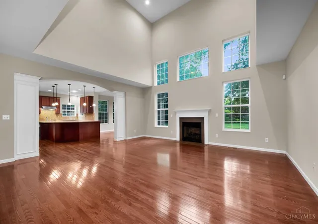 Photo 2 of Sale Pending at 3346 Babson Ct, Middletown, OH 45005 | MLS# 1890532 | Listing updated on 2026-09-03