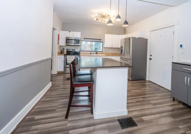Photo 4 of Sale Pending at 119 Washington St, New Richmond, OH 45157 | MLS# 1890665 | Listing updated on 2026-08-24