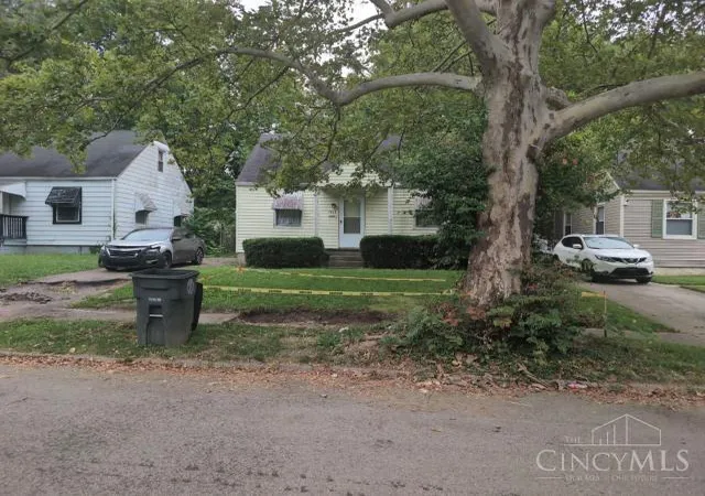 1st image of 1424 Shaftesbury Rd, Dayton, OH 45406 | MLS# 1890704