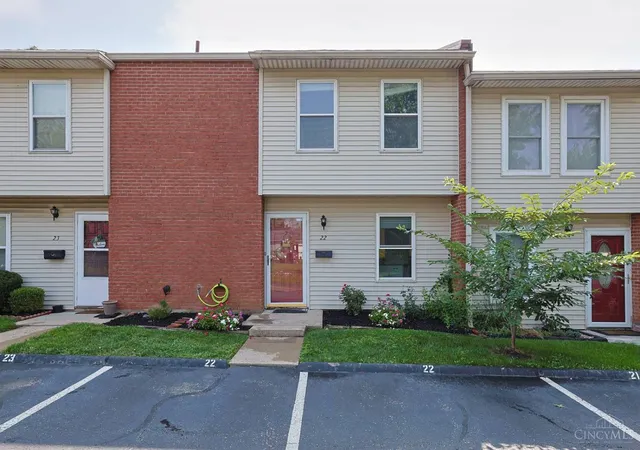 1st image of 4524 Shawnray Dr #22, Middletown, OH 45044 | MLS# 1890679