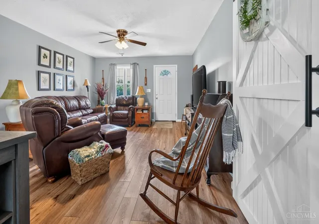 Listing Photo 4 - Condo for sale in building located at 5883 Farmers Rd, Martinsville, OH 45146 - Unit #A